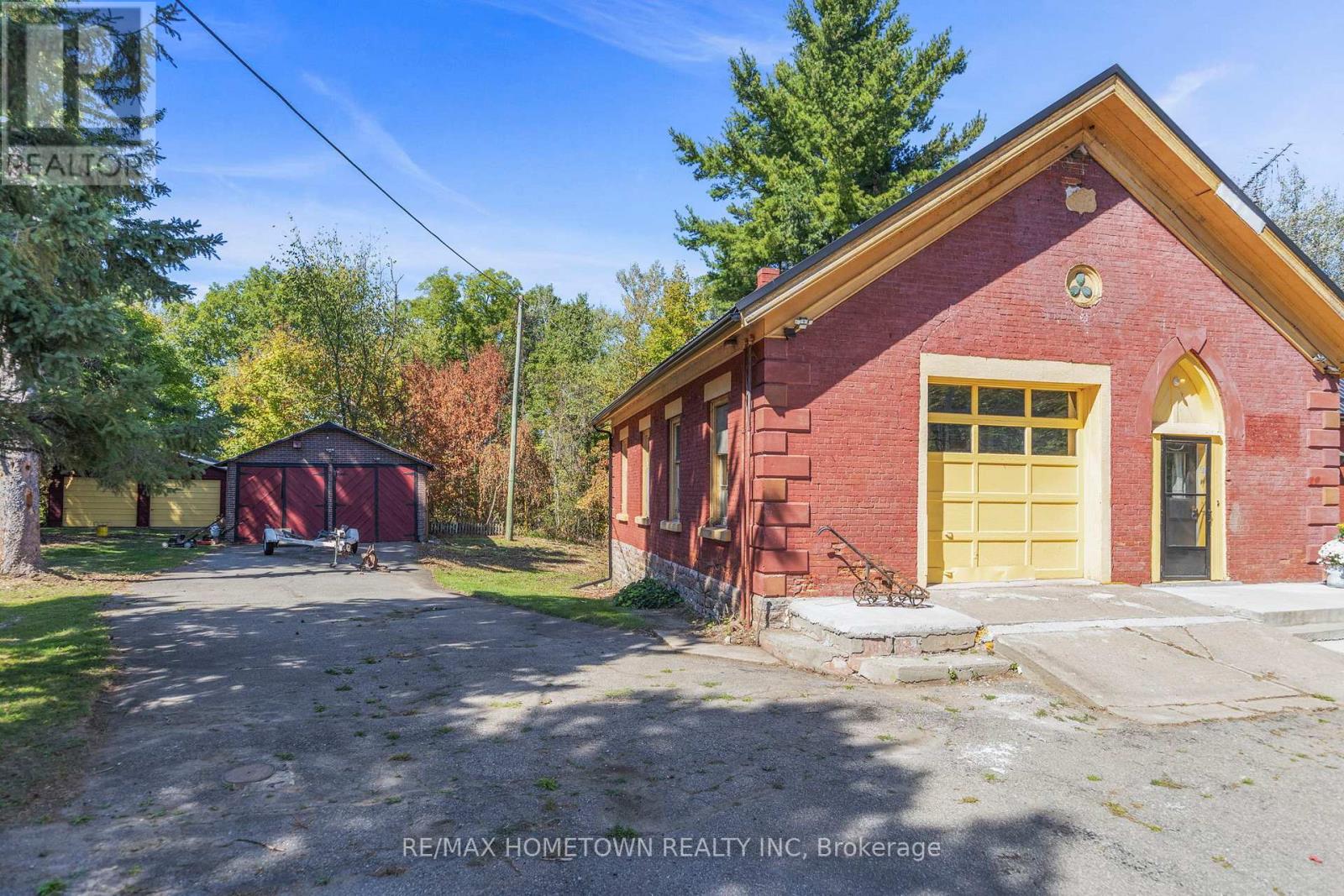 1554 County Road 2 Road, Front Of Yonge, Ontario K0E 1R0 - Photo 3 - X12663944