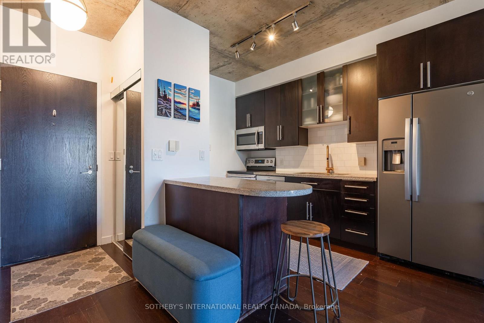 810 - 1005 King Street W, Toronto, Ontario  M6K 3M8 - Photo 3 - C12663896