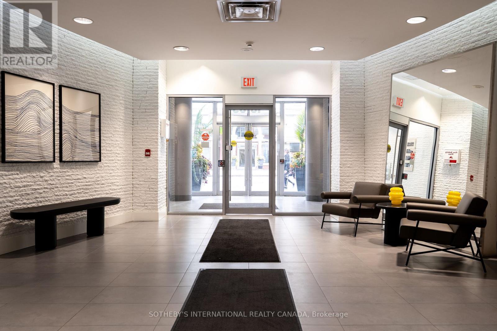 810 - 1005 King Street W, Toronto, Ontario  M6K 3M8 - Photo 4 - C12663896