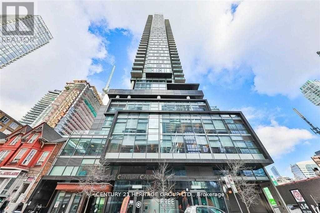 3203 - 290 Adelaide Street W, Toronto, Ontario  M5V 1P6 - Photo 2 - C12663914