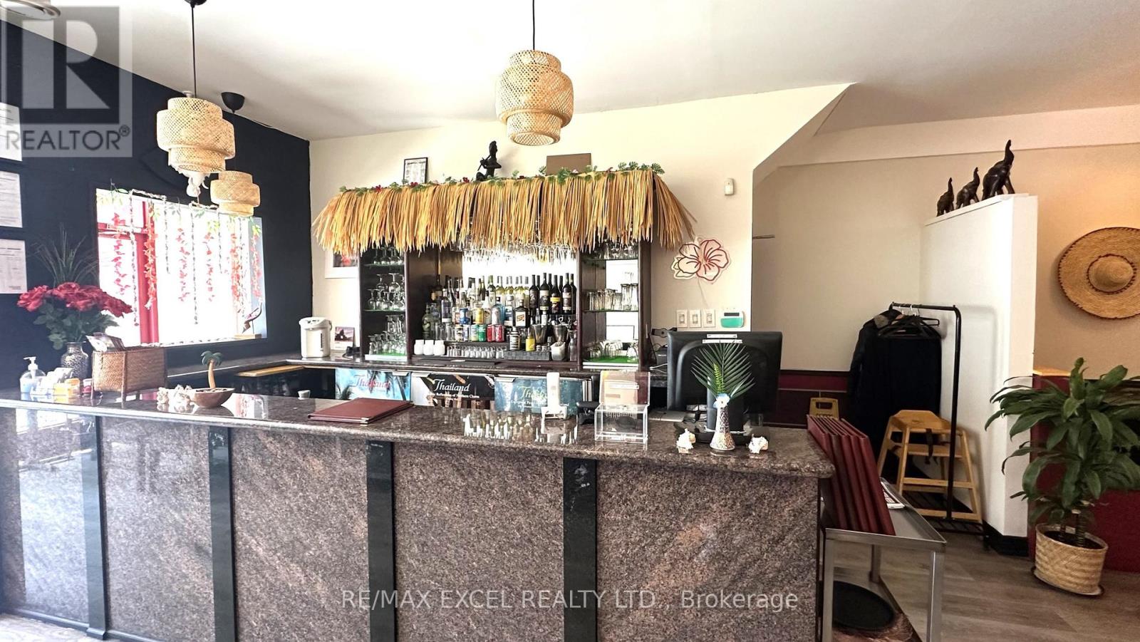 1010 Eglinton Avenue W, Toronto, Ontario  M6C 2C5 - Photo 4 - C12663916