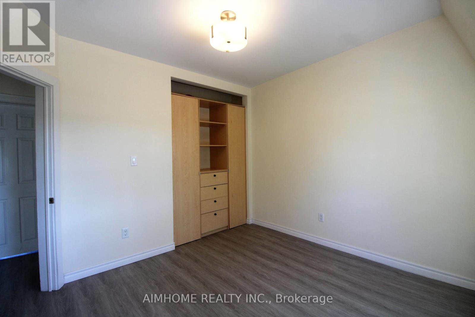 303 St Helens Avenue, Toronto, Ontario  M6H 4A2 - Photo 22 - C12663924