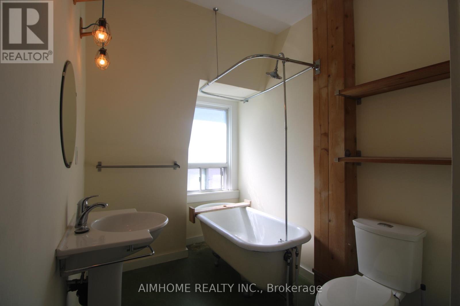 303 St Helens Avenue, Toronto, Ontario  M6H 4A2 - Photo 27 - C12663924