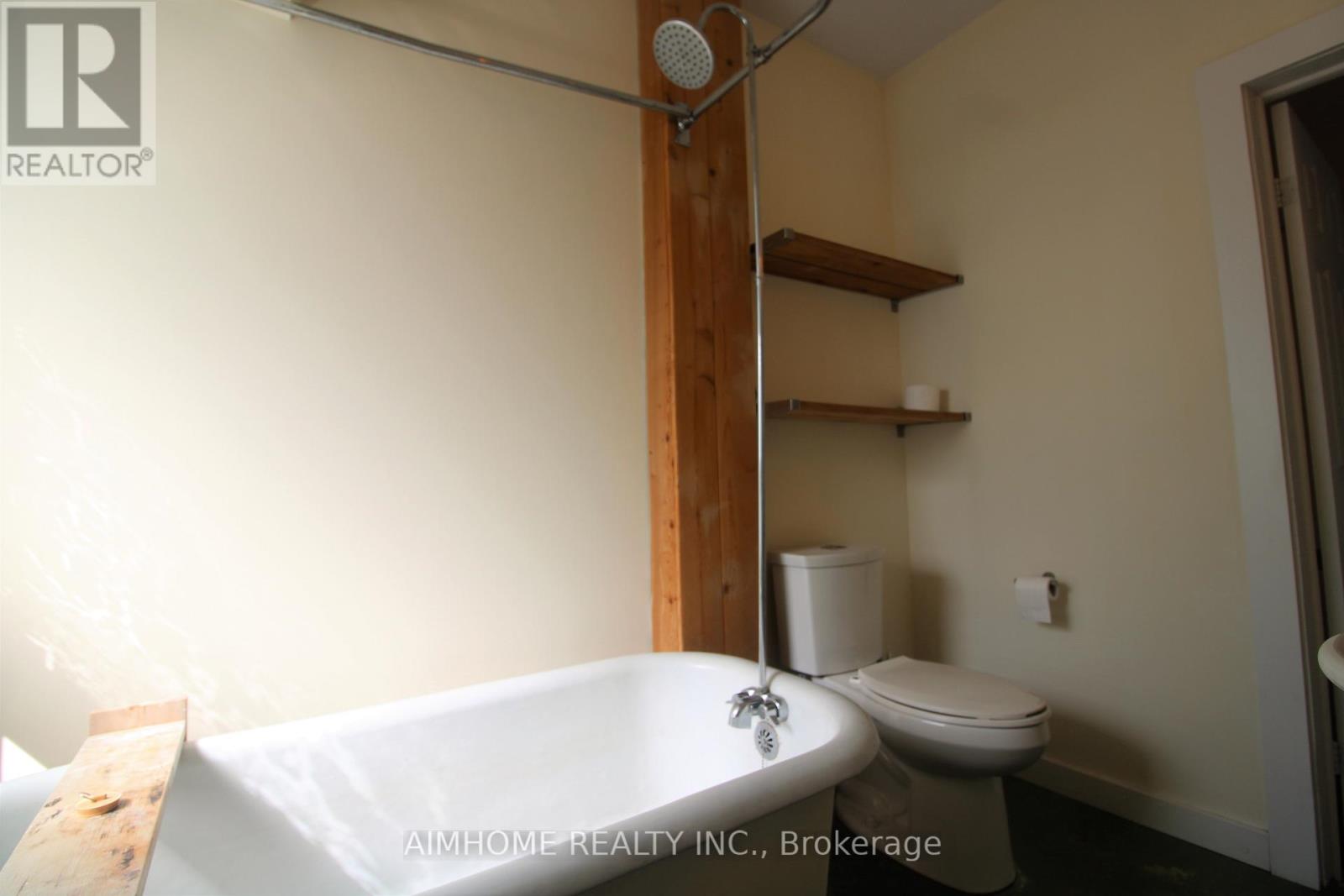 303 St Helens Avenue, Toronto, Ontario  M6H 4A2 - Photo 29 - C12663924