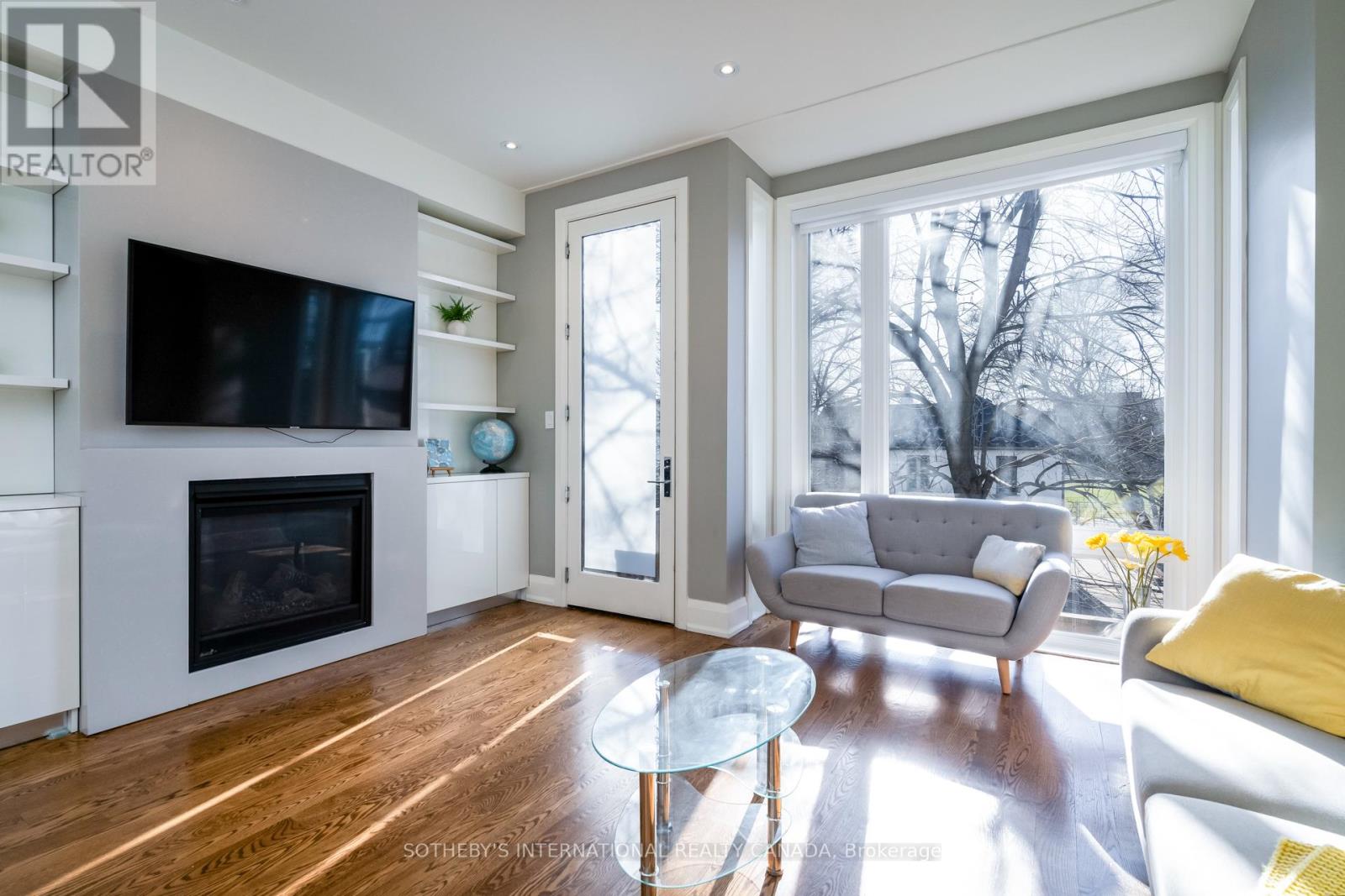 209b Glengarry Avenue, Toronto, Ontario  M5M 1E3 - Photo 13 - C12664000