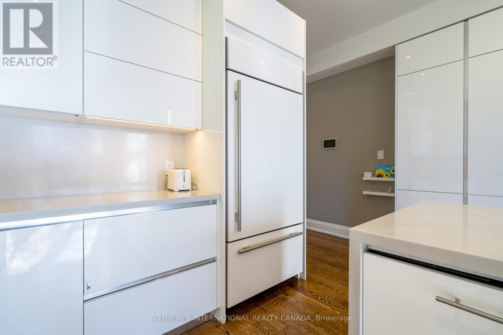 209b Glengarry Avenue, Toronto, Ontario  M5M 1E3 - Photo 25 - C12664000