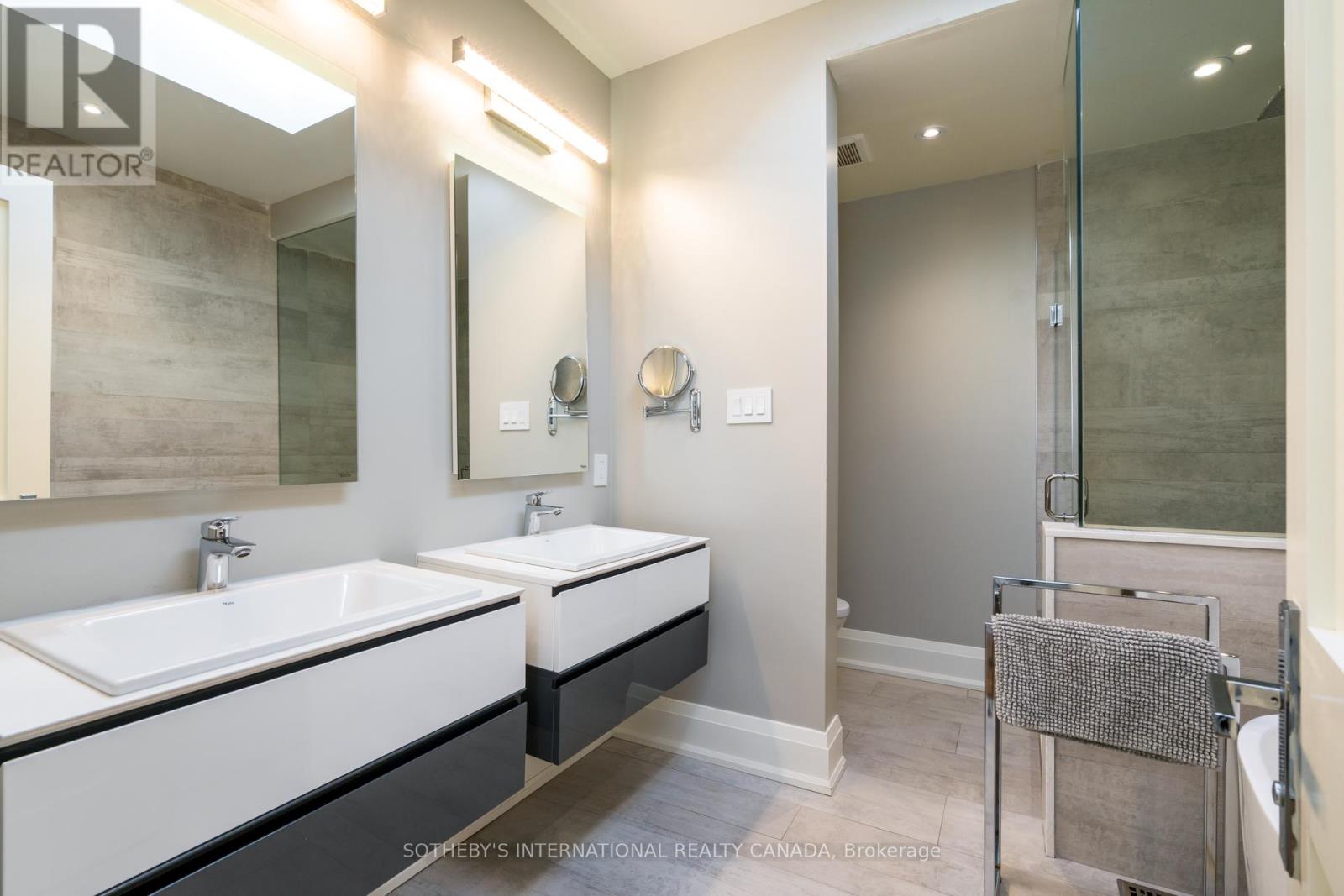 209b Glengarry Avenue, Toronto, Ontario  M5M 1E3 - Photo 33 - C12664000