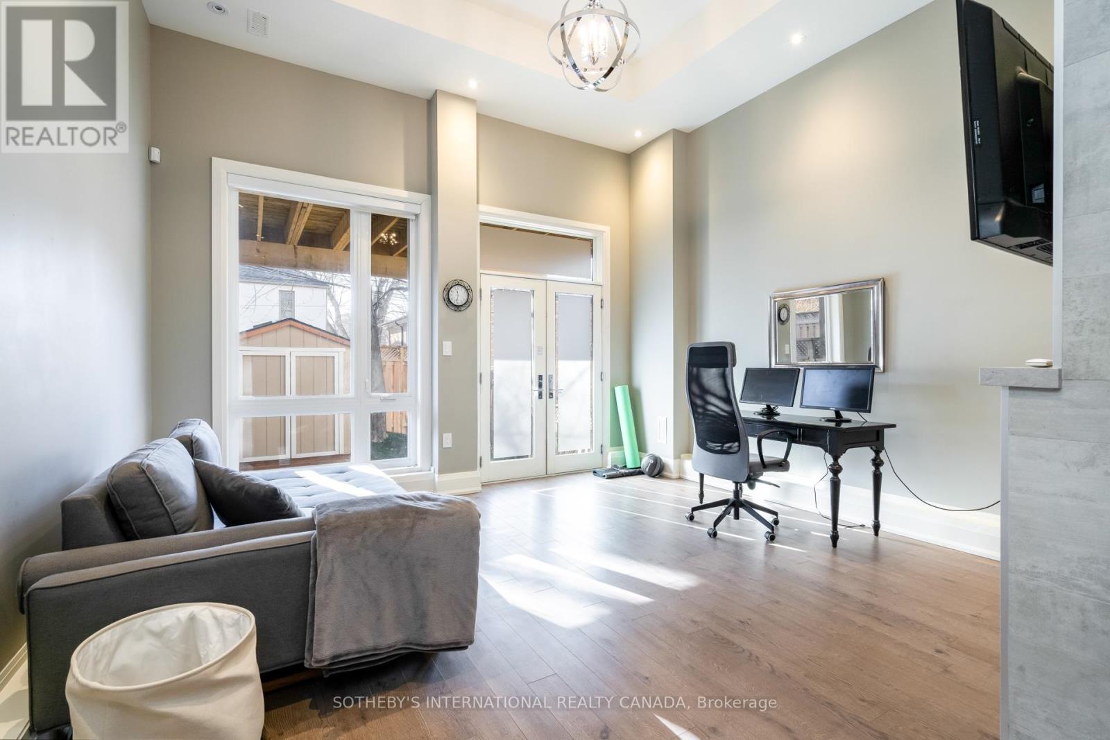 209b Glengarry Avenue, Toronto, Ontario  M5M 1E3 - Photo 44 - C12664000