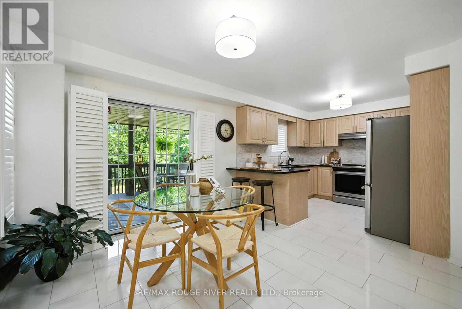 139 Tremount Street, Whitby, Ontario  L1M 1E9 - Photo 14 - E12664024