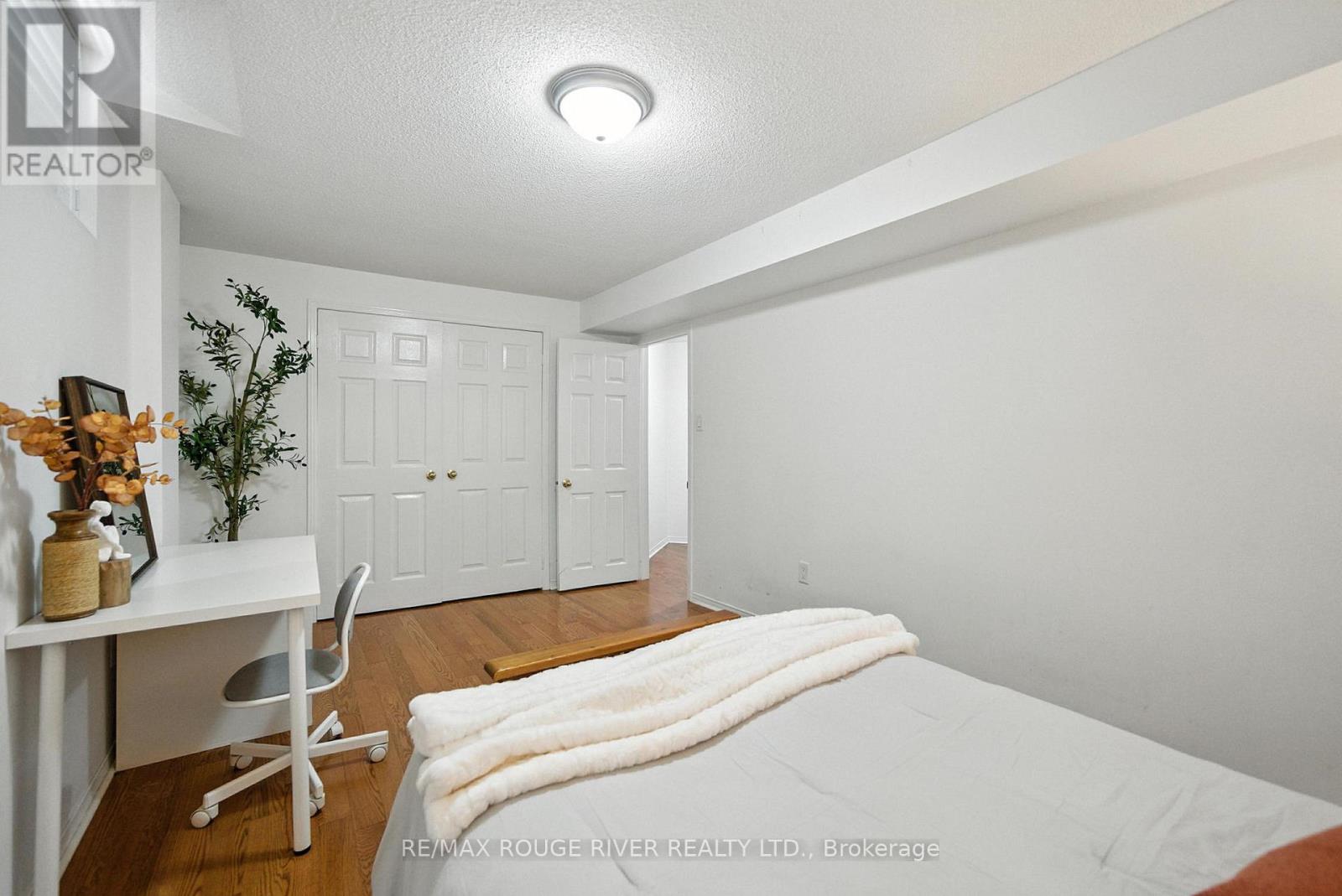 139 Tremount Street, Whitby, Ontario  L1M 1E9 - Photo 36 - E12664024