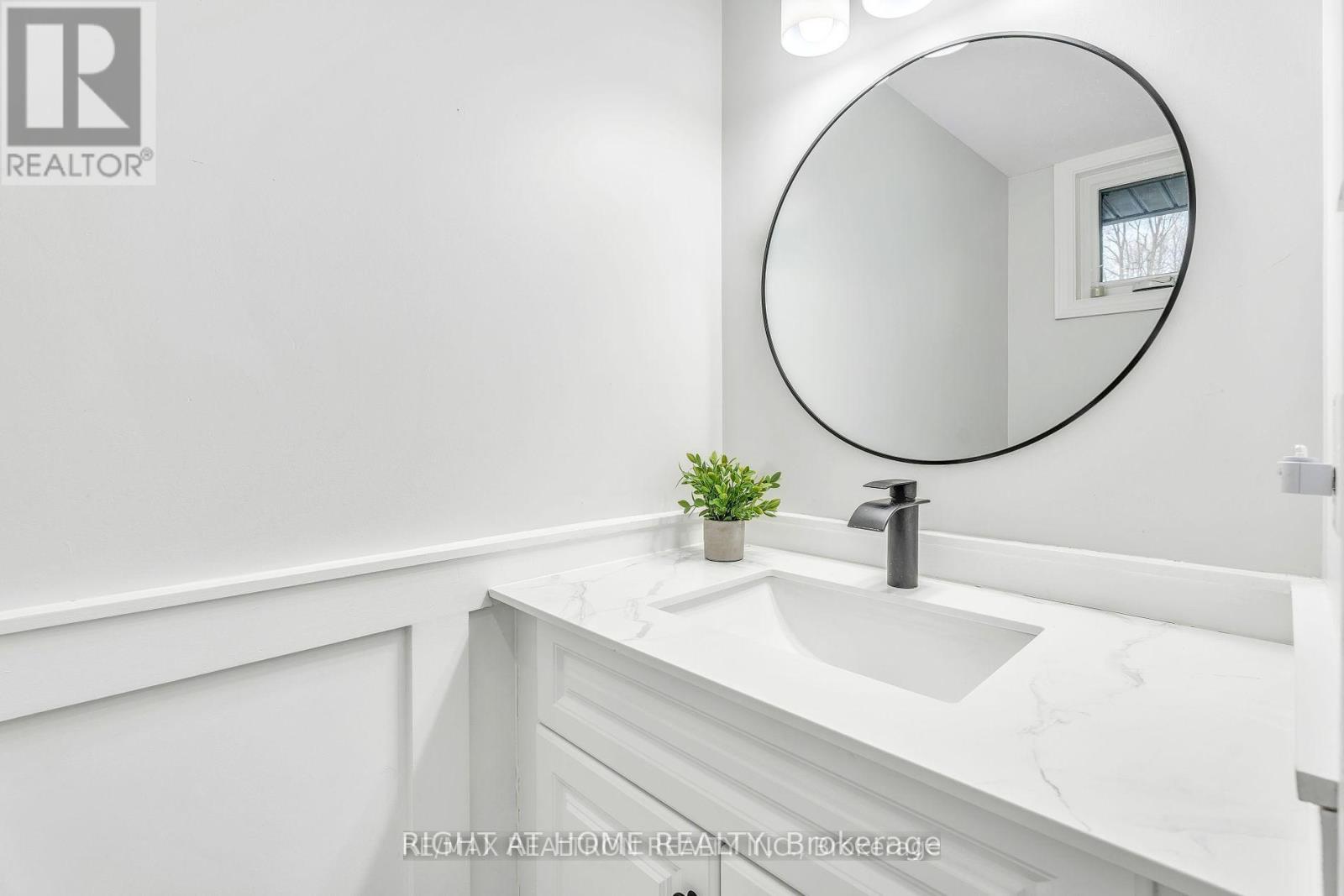 150 Sandringham Drive, Clarington, Ontario  L1E 2G6 - Photo 13 - E12664062