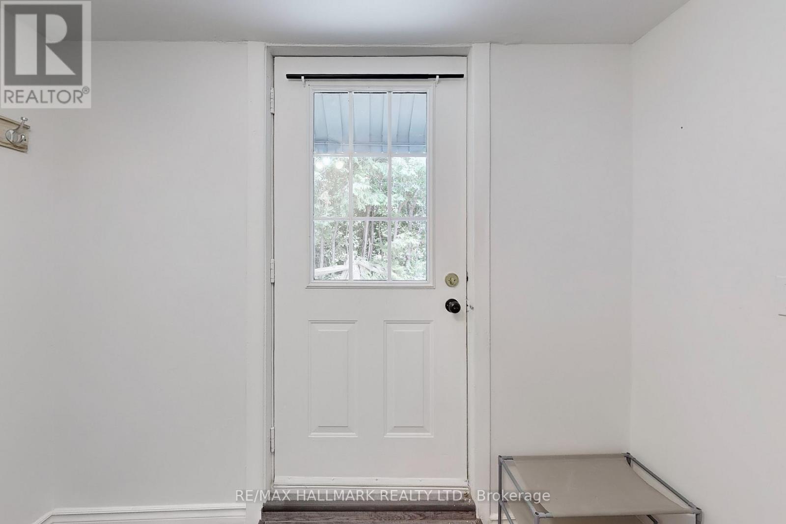 178 Barrie Street, Bradford West Gwillimbury, Ontario  L3Z 1R6 - Photo 32 - N12663972