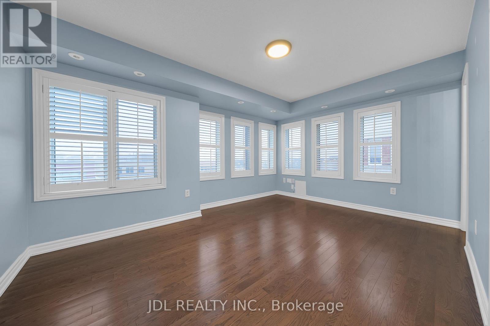 2081 Bur Oak Avenue, Markham, Ontario  L6E 0C6 - Photo 17 - N12663976