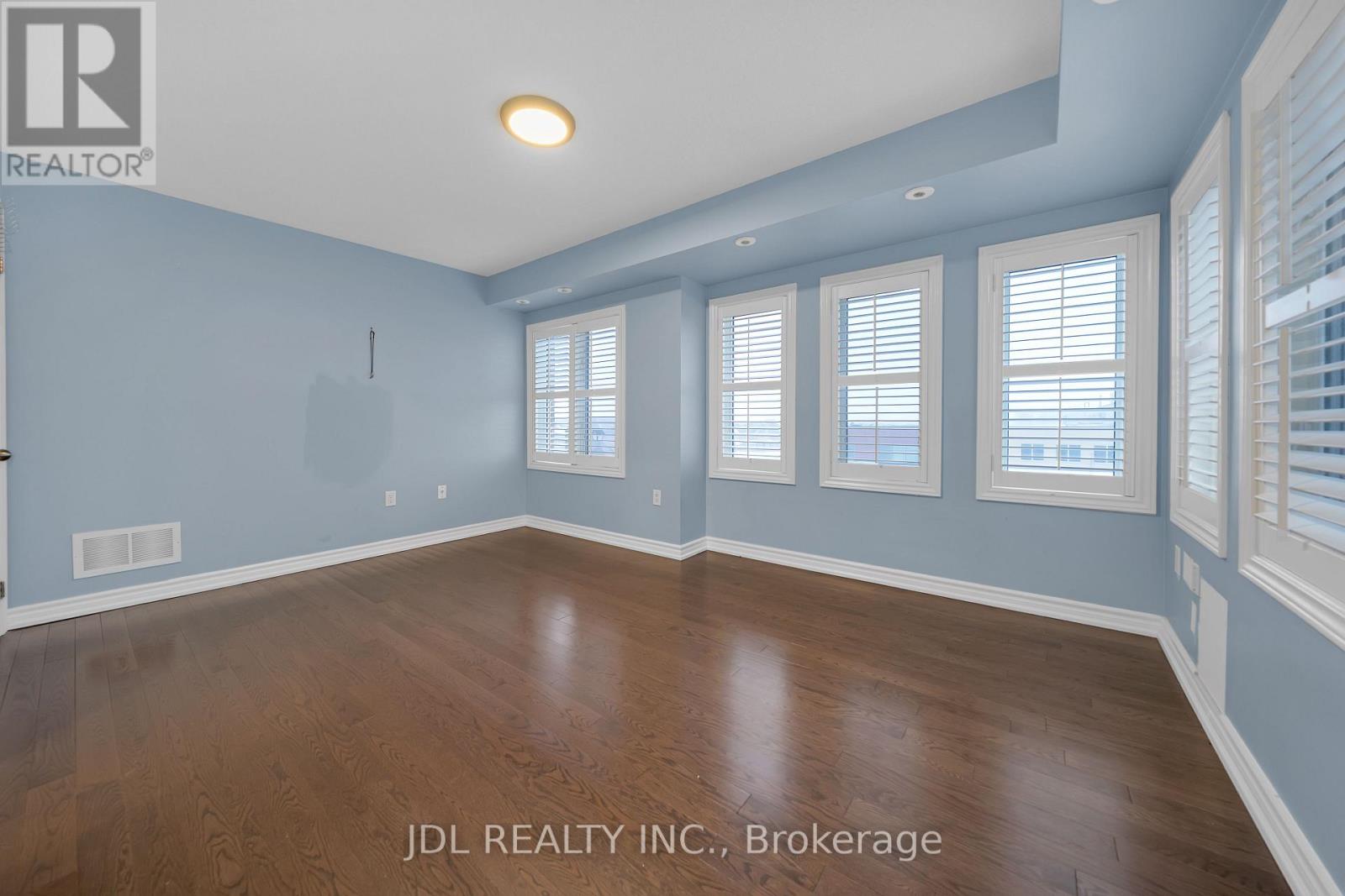 2081 Bur Oak Avenue, Markham, Ontario  L6E 0C6 - Photo 18 - N12663976