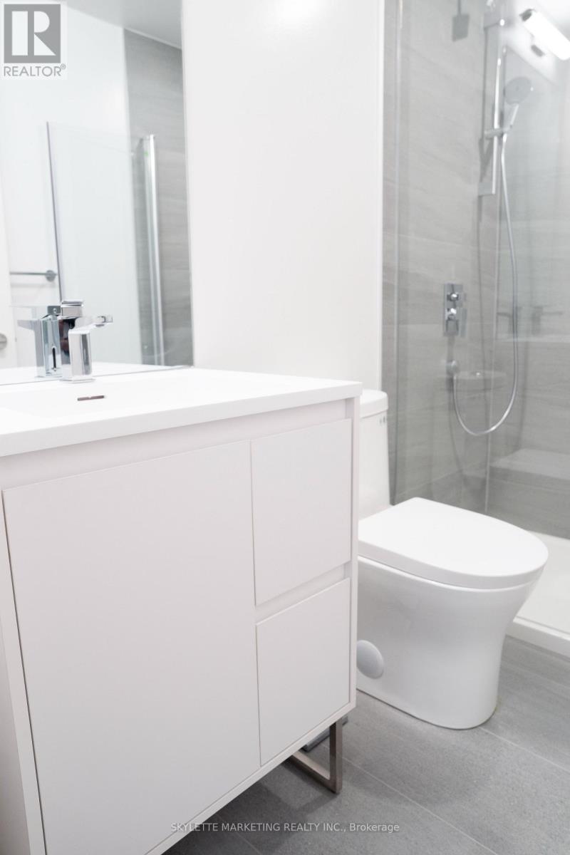 1518 - 1 Quarrington Lane, Toronto, Ontario  M3C 0S4 - Photo 9 - C12660258