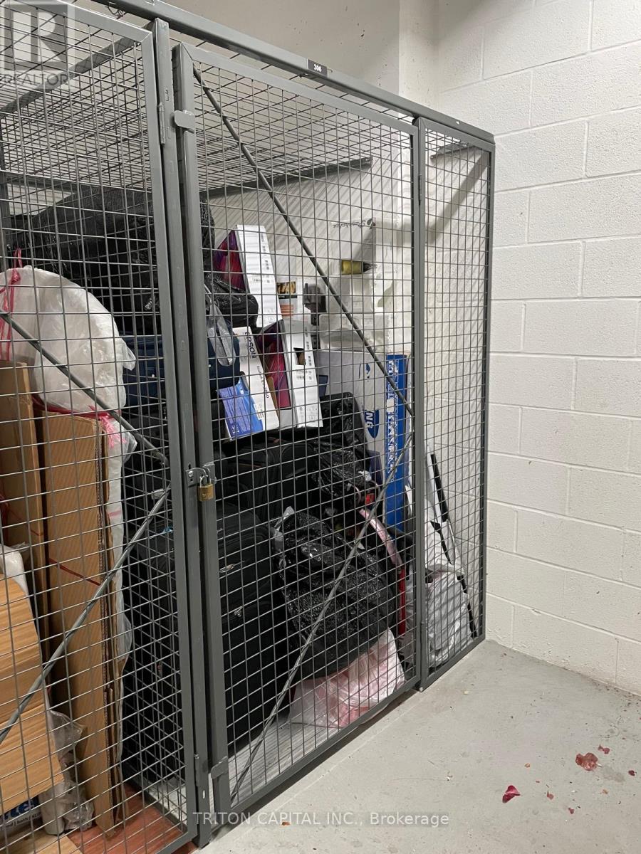 548 - 9471 Yonge Street, Richmond Hill, Ontario  L4C 1V4 - Photo 10 - N12601772