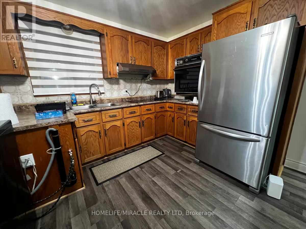 5 Queen Street S, Mississauga, Ontario  L5M 1K2 - Photo 19 - W12659472