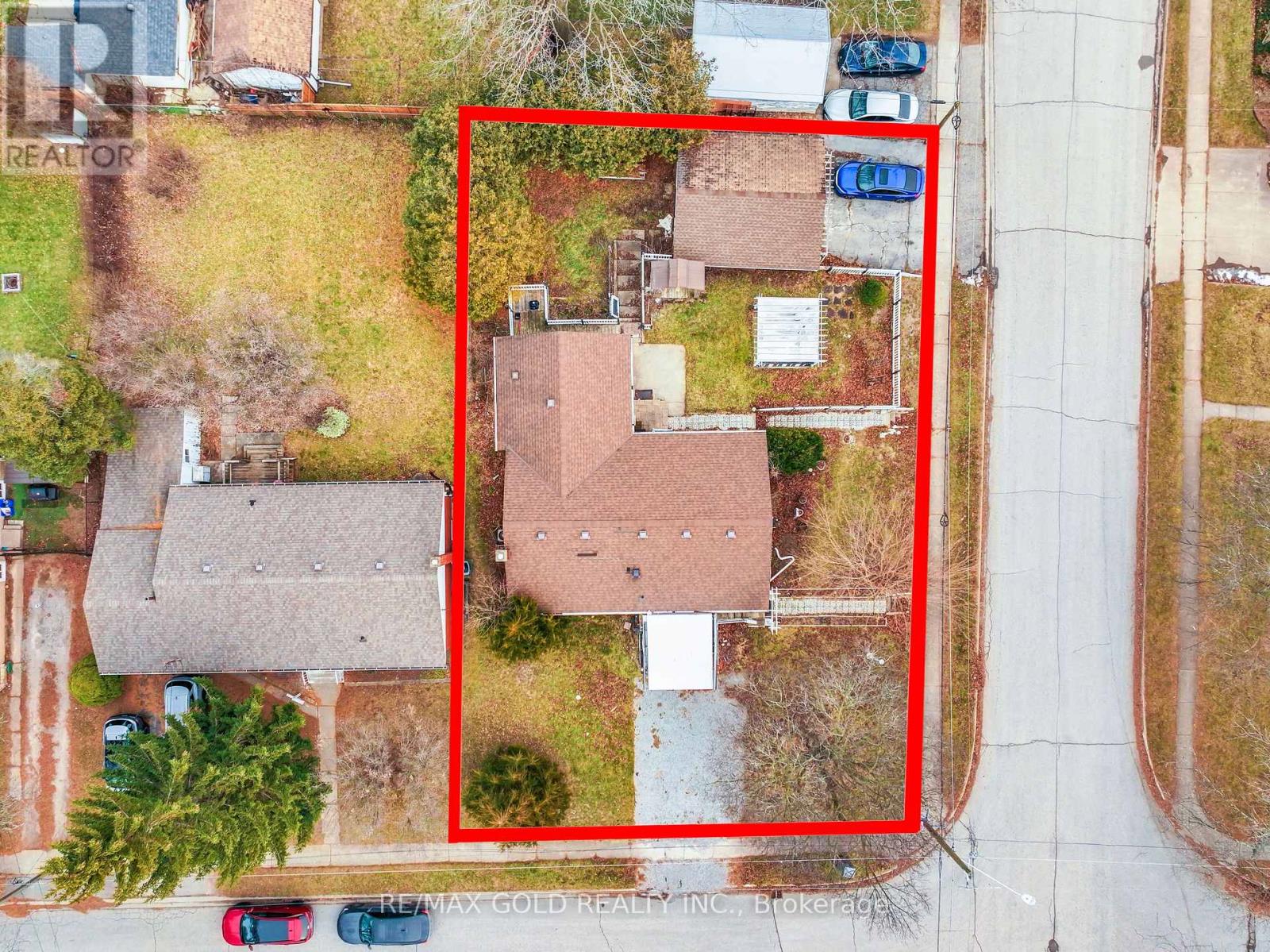 5921 Scott Street, Niagara Falls, Ontario  L2E 3B2 - Photo 4 - X12648582