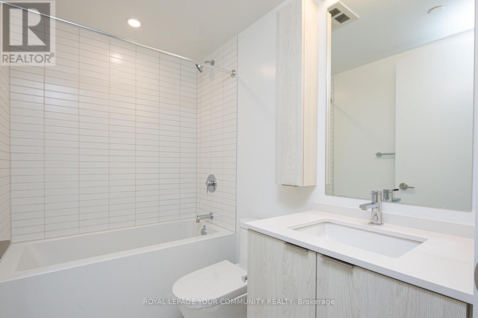 1505 - 86 Dundas Street E, Mississauga, Ontario  L5A 1W4 - Photo 13 - W12663970