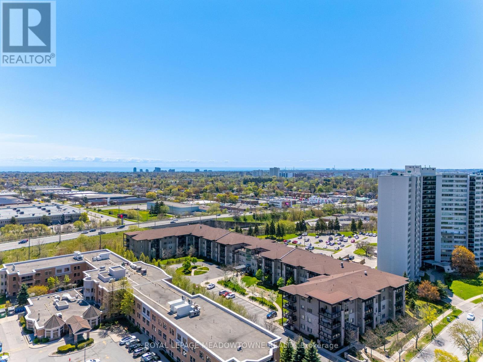 125 - 570 Lolita Gardens, Mississauga, Ontario  L5A 0A1 - Photo 30 - W12664010