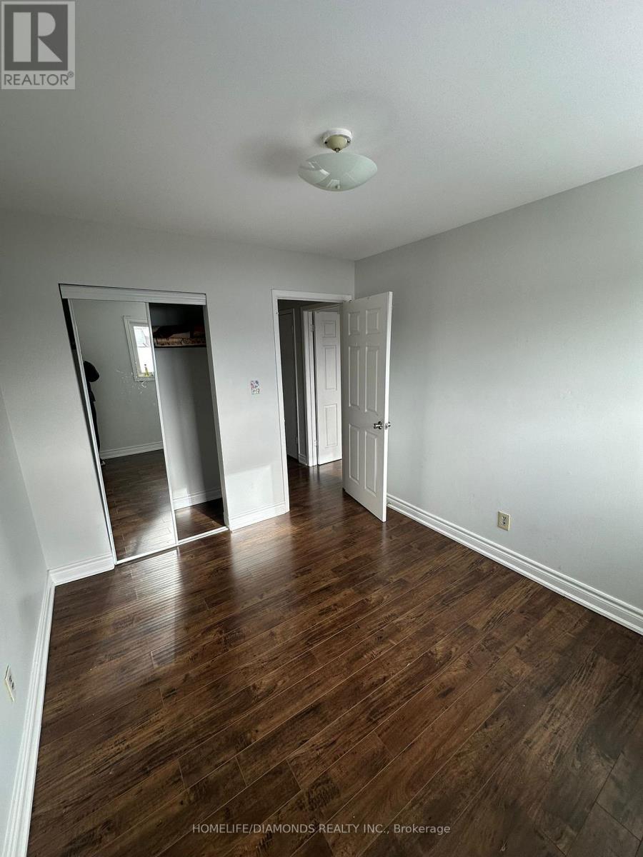 Main - 3142 Purnell Court, Mississauga, Ontario  L4T 2J6 - Photo 6 - W12664038