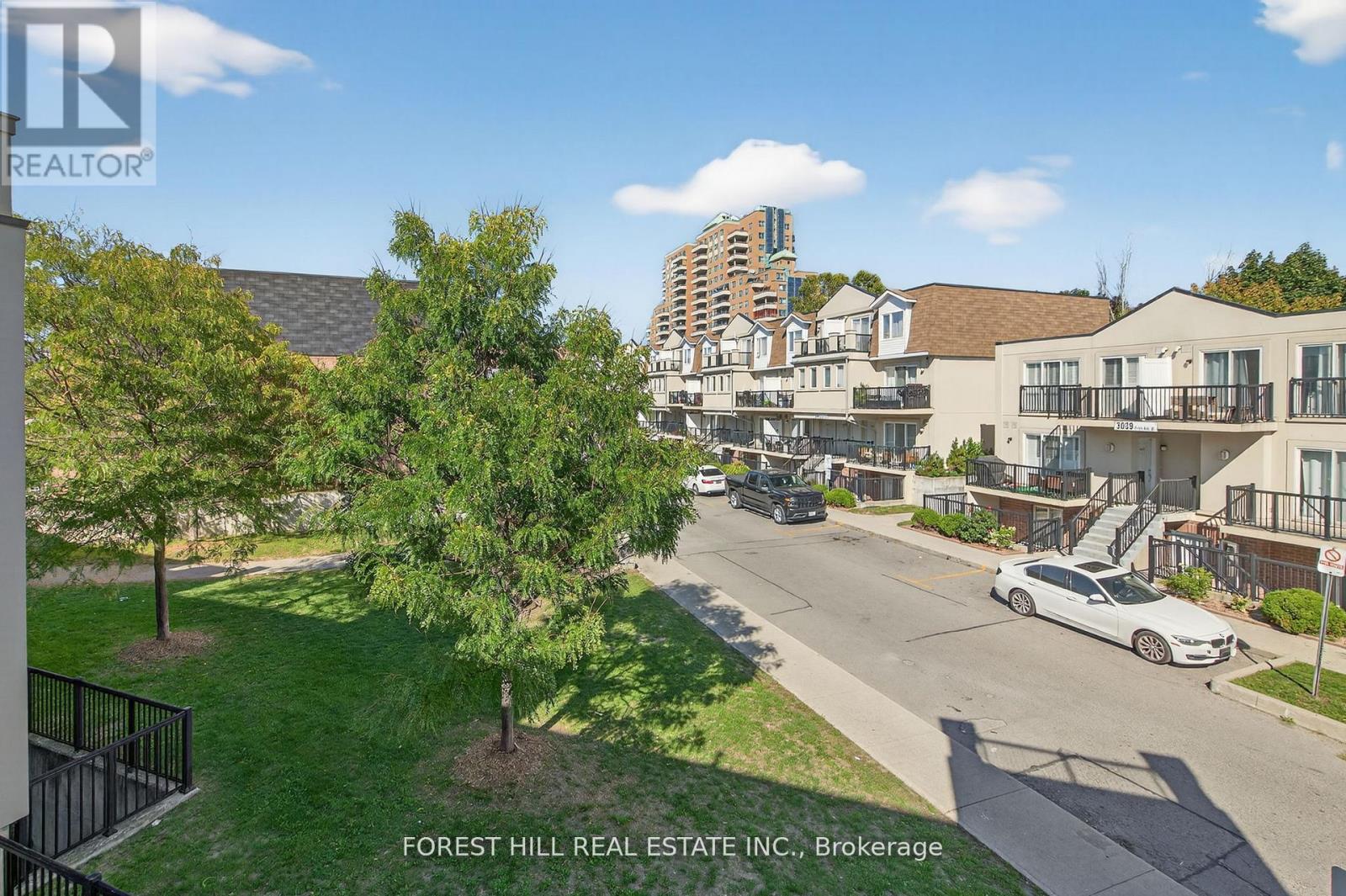 2022 - 3035 Finch Ave Avenue W, Toronto, Ontario  M9M 0A3 - Photo 17 - W12664052