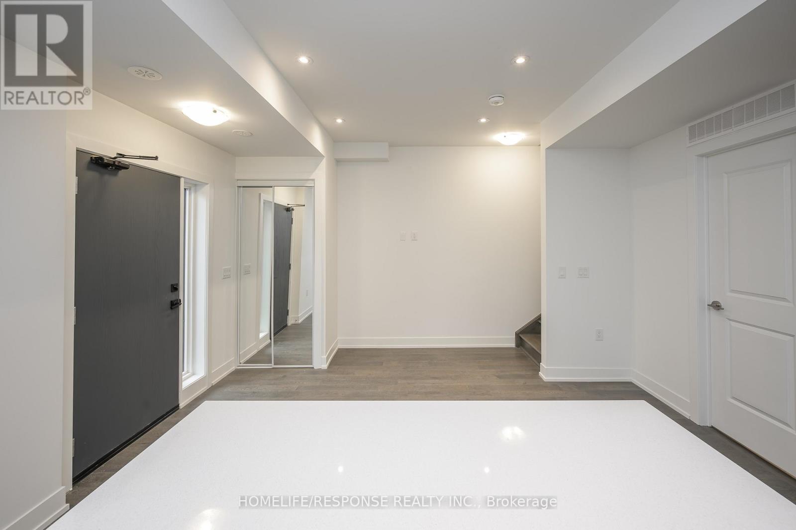 119 - 1070 Douglas Mccurdy Comm, Mississauga, Ontario  L5G 4B1 - Photo 20 - W12664060