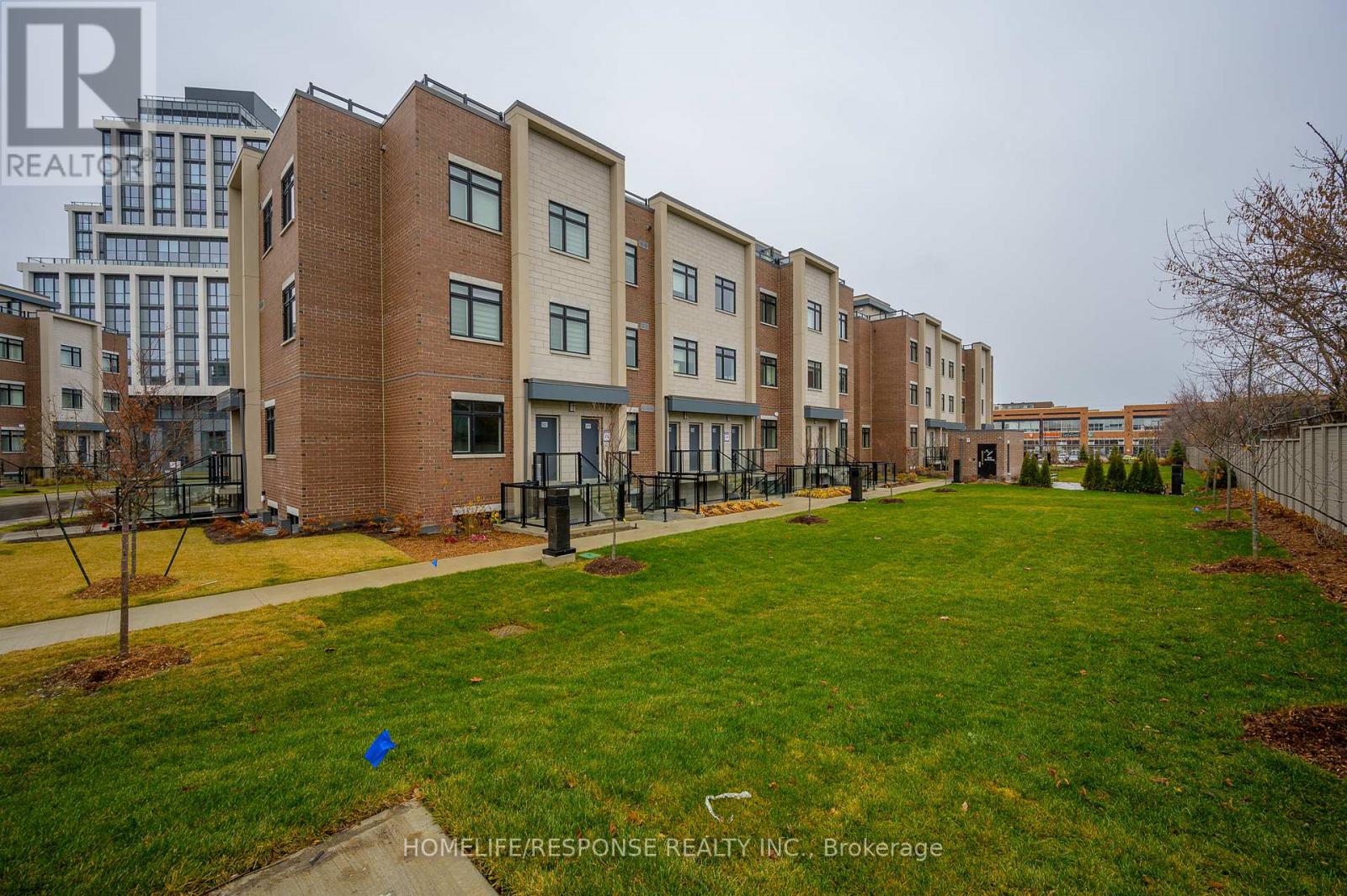 119 - 1070 Douglas Mccurdy Comm, Mississauga, Ontario  L5G 4B1 - Photo 7 - W12664060