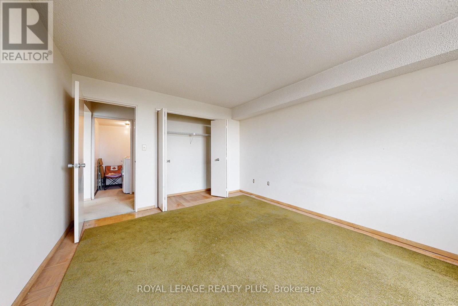 1206 - 260 Scarlett Road, Toronto, Ontario  M6N 4X6 - Photo 27 - W12664066