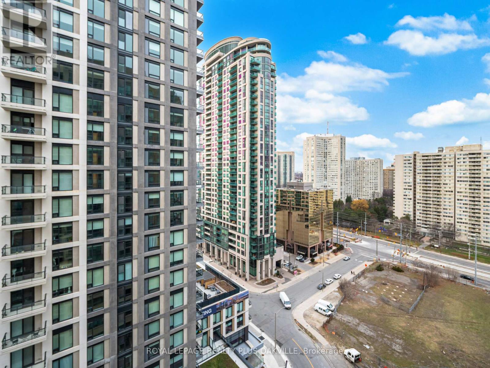 2016 - 156 Enfield Place, Mississauga, Ontario  L5B 4L8 - Photo 29 - W12664072