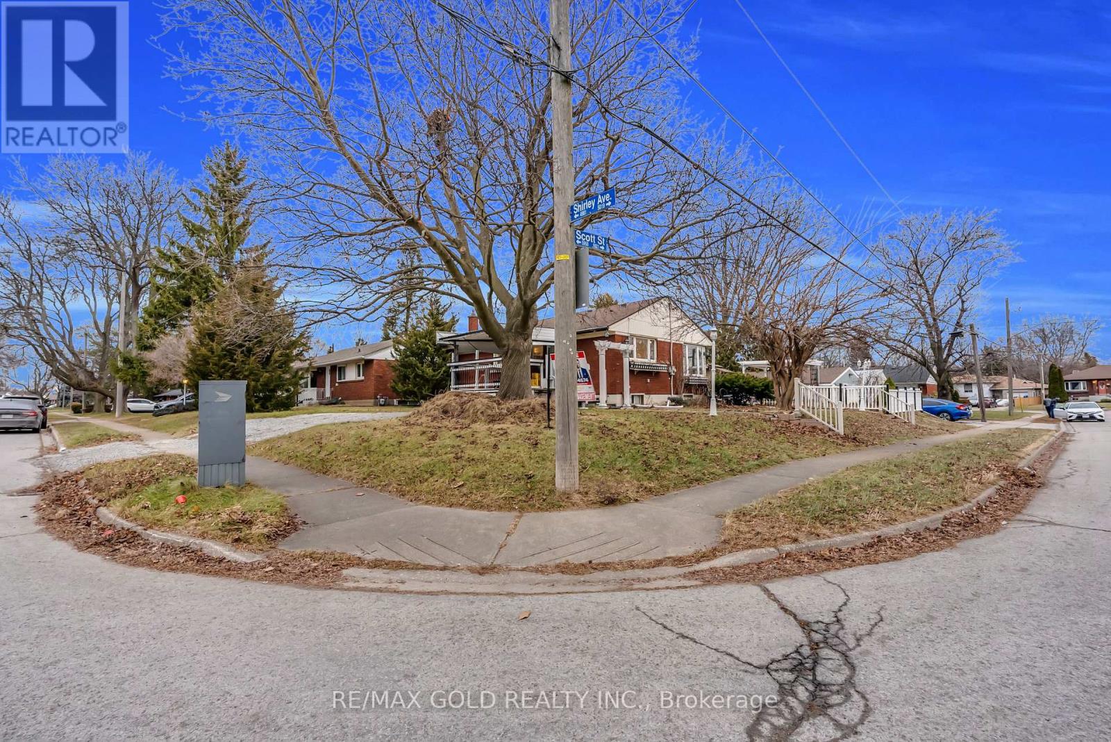 5921 Scott Street, Niagara Falls, Ontario  L2E 3B2 - Photo 5 - X12648582