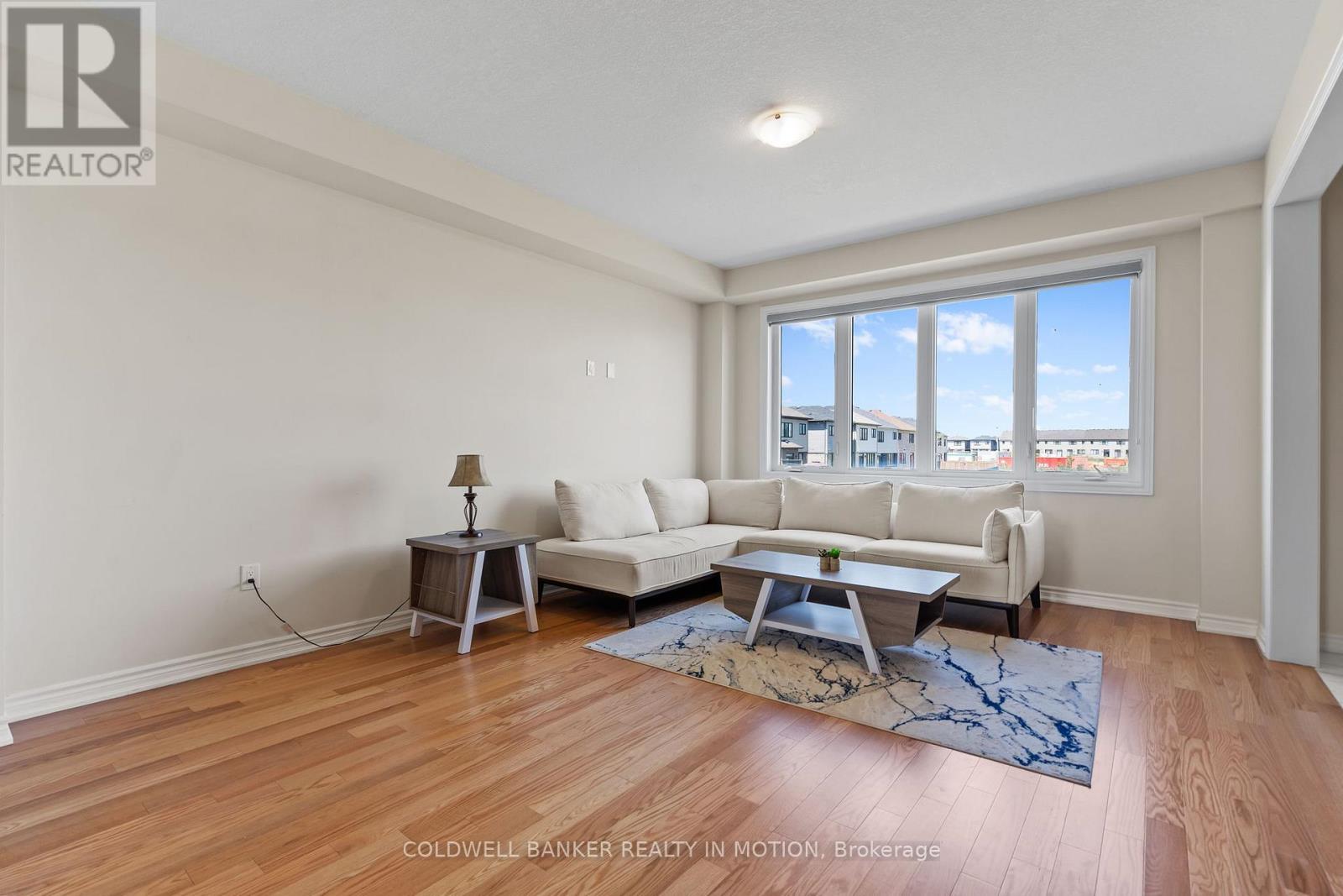 6 Discovery Drive, Thorold, Ontario  L2V 0K5 - Photo 4 - X12663936