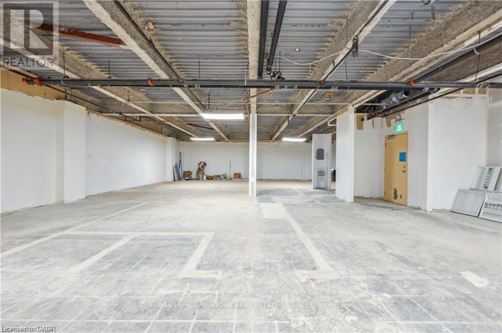 B103 - 751 Victoria Street S, Kitchener, Ontario  N2M 5N4 - Photo 3 - X12664022