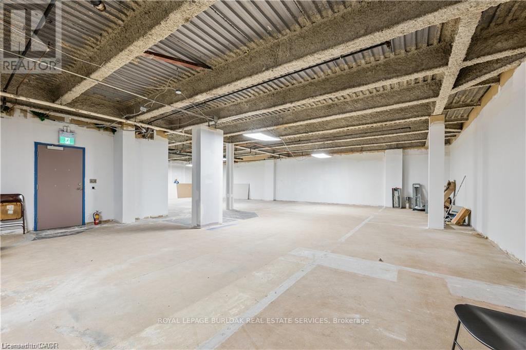 B103 - 751 Victoria Street S, Kitchener, Ontario  N2M 5N4 - Photo 6 - X12664022