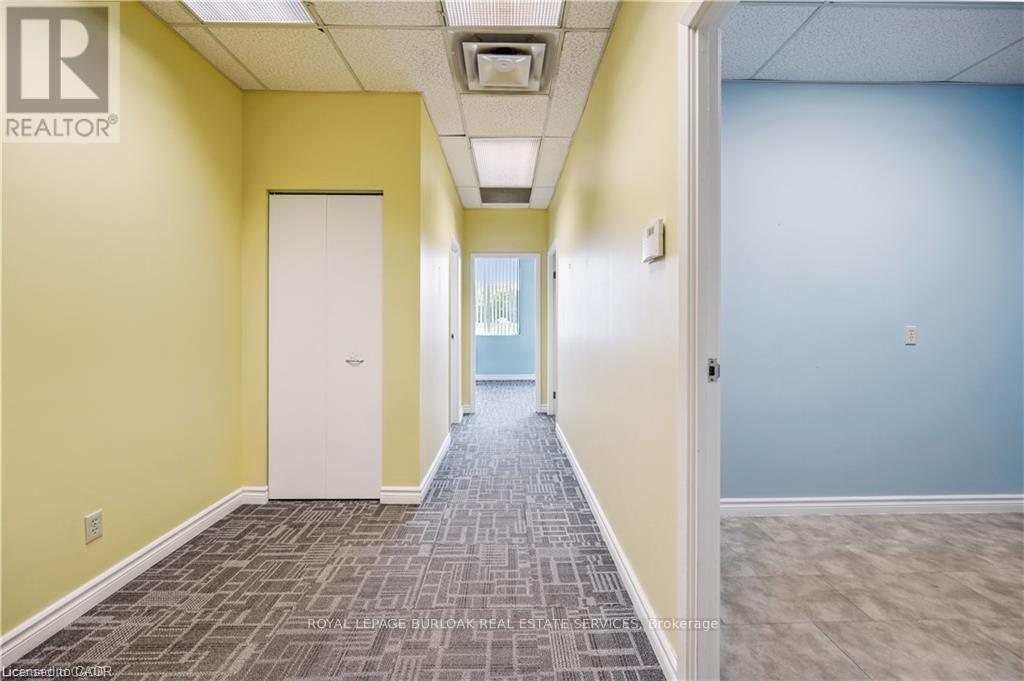 202 - 751 Victoria Street S, Kitchener, Ontario  N2M 5N4 - Photo 4 - X12664048