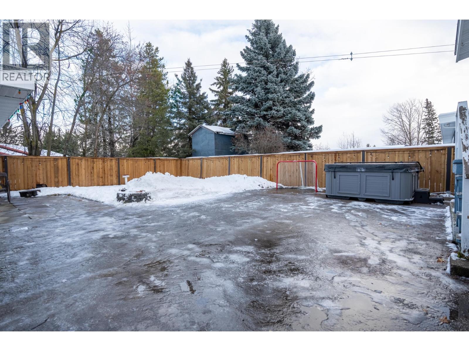 1050 Parsnip Crescent, Prince George, British Columbia  V2M 4B8 - Photo 6 - R3072850