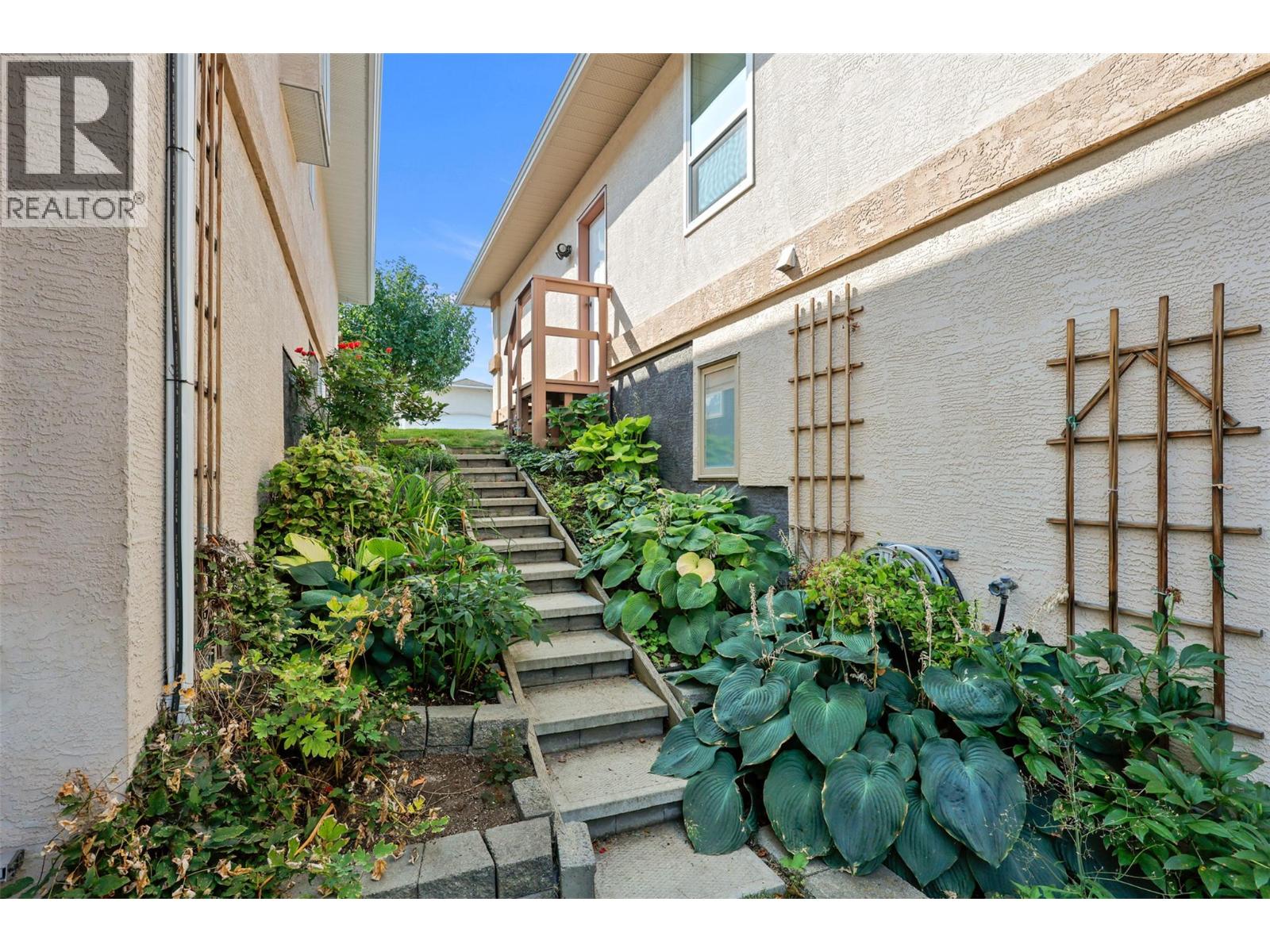 1575 Springhill Drive Unit# 31, Kamloops, British Columbia  V2E 2N9 - Photo 49 - 10362896