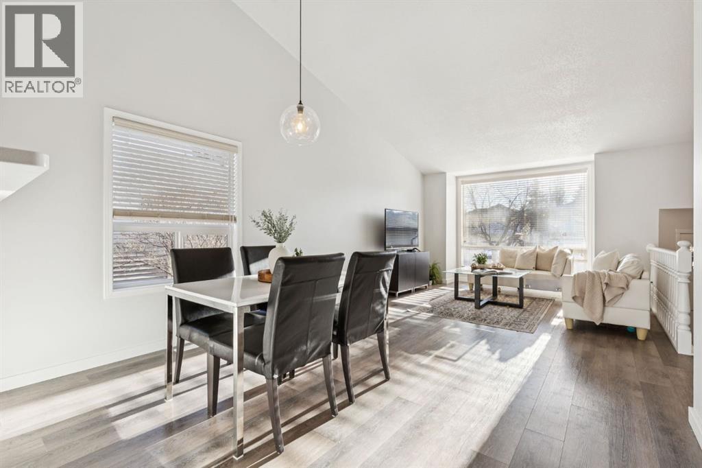 36 Riverview Drive, Cochrane, Alberta  T4C 1K1 - Photo 11 - A2276904