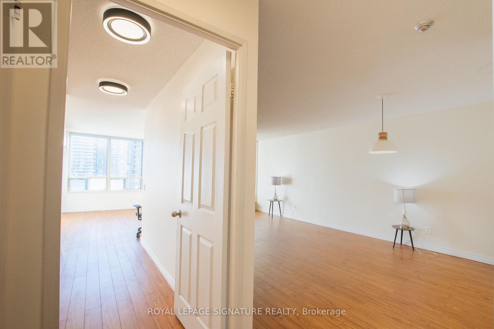 1604 - 7 Bishop Avenue, Toronto, Ontario M2M 4J4 - Photo 13 - C12663694