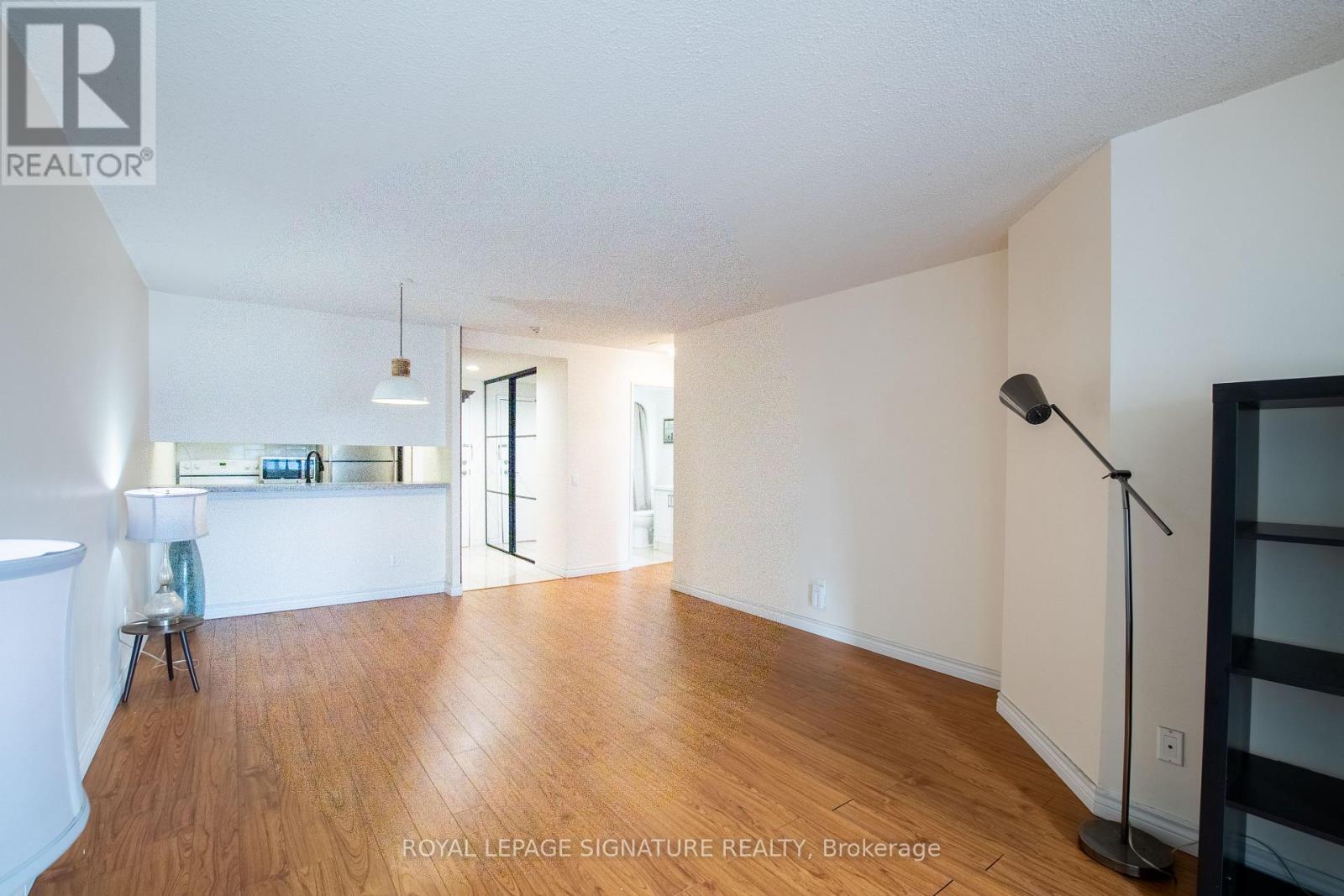 1604 - 7 Bishop Avenue, Toronto, Ontario M2M 4J4 - Photo 2 - C12663694