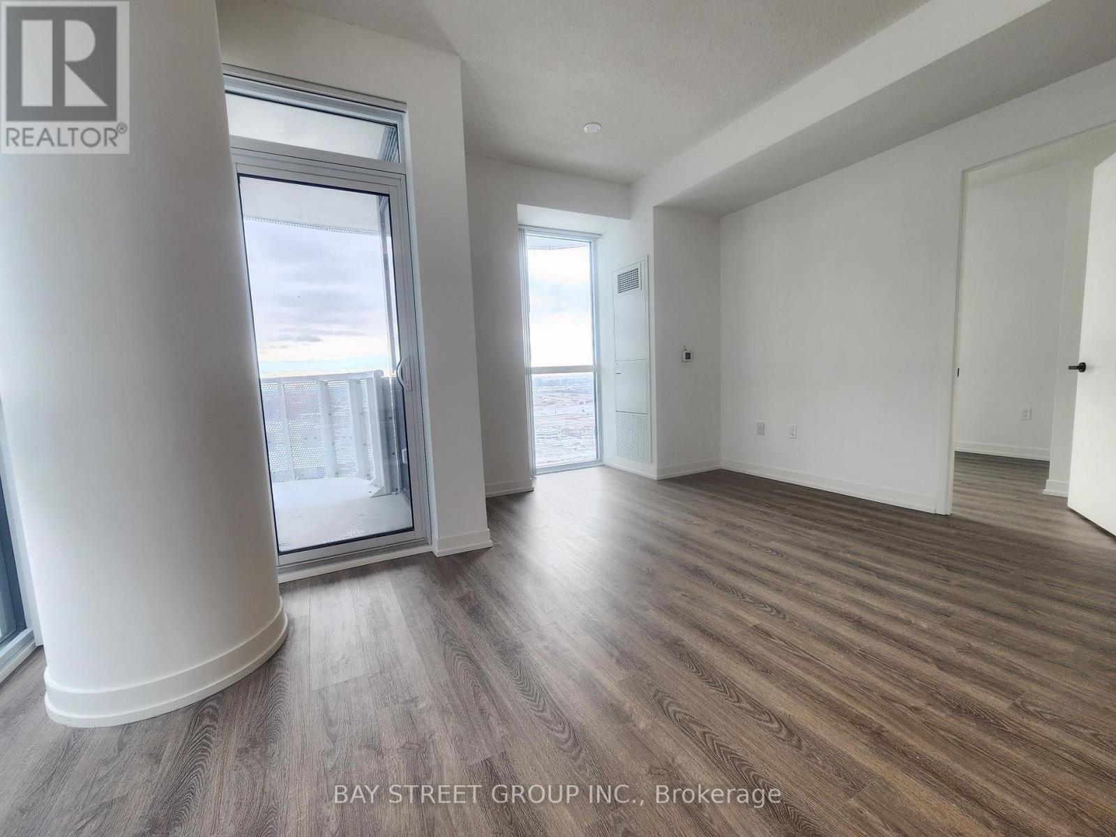 3009 - 8 Interchange Way, Vaughan, Ontario  L4K 0R2 - Photo 12 - N12628310