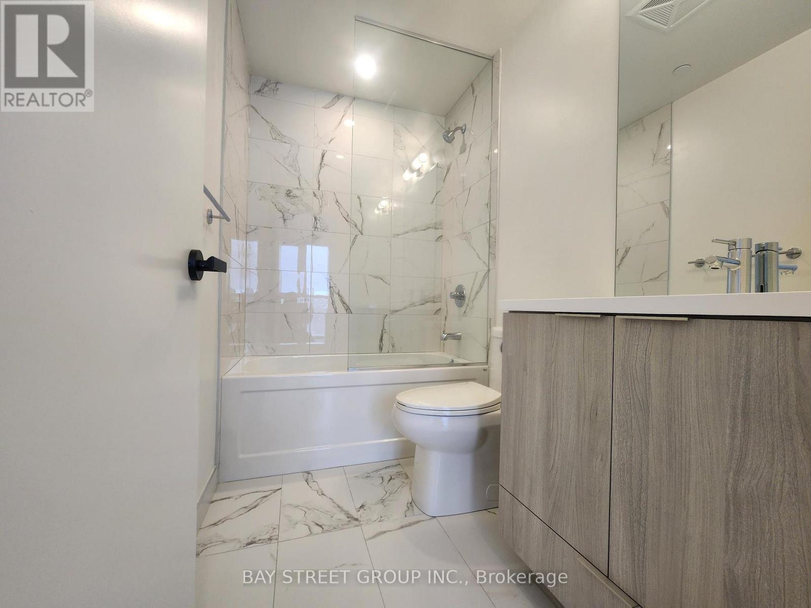 3009 - 8 Interchange Way, Vaughan, Ontario  L4K 0R2 - Photo 21 - N12628310