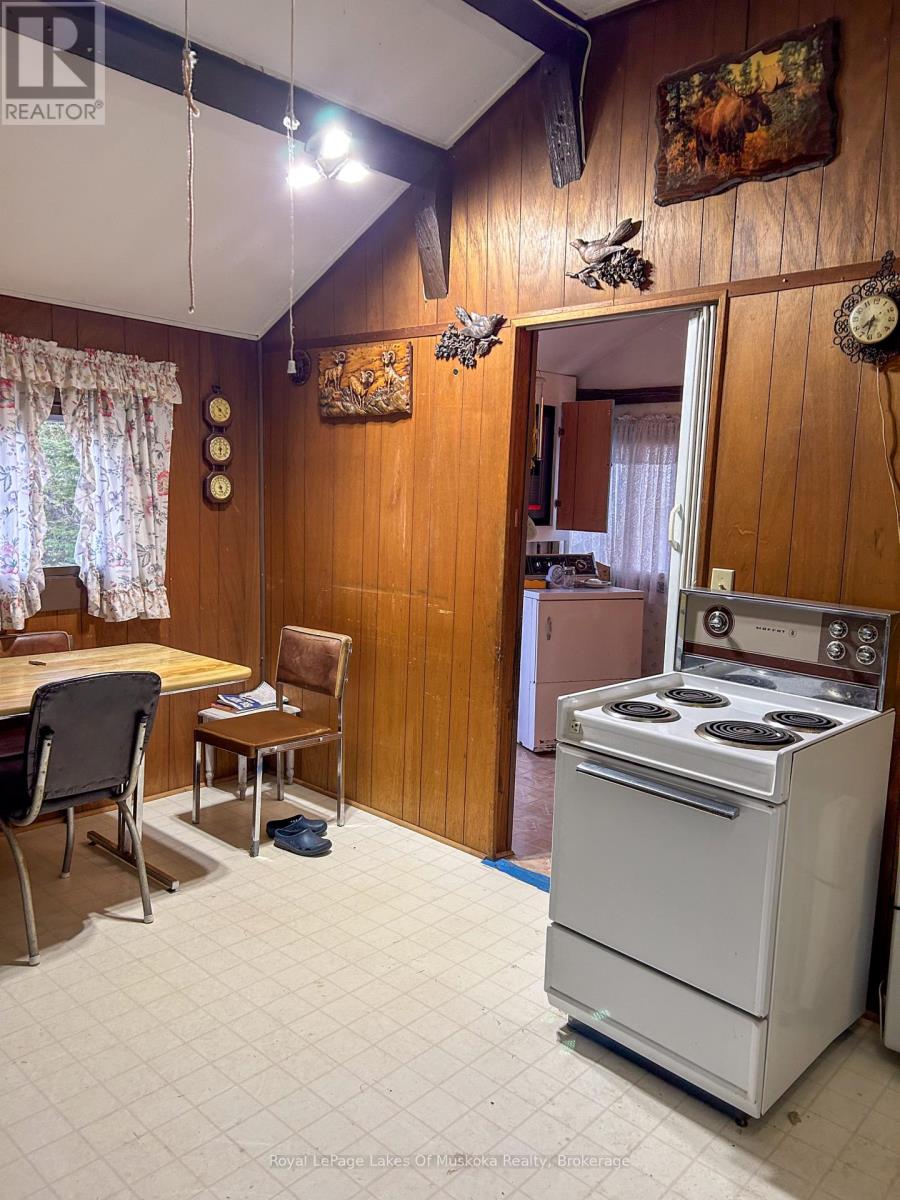 1238 Star Lake Road, Mcmurrich/monteith (Mcmurrich), Ontario  P0A 1Y0 - Photo 12 - X12664088