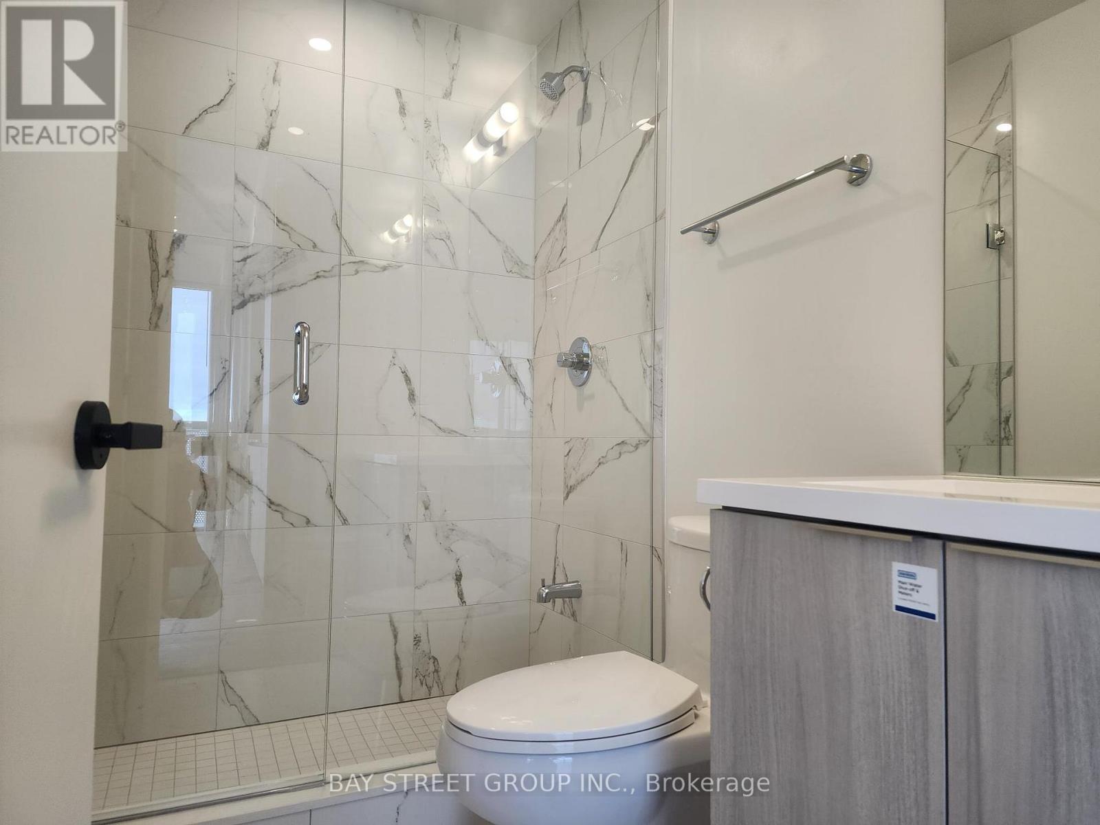 3009 - 8 Interchange Way, Vaughan, Ontario  L4K 0R2 - Photo 22 - N12628310