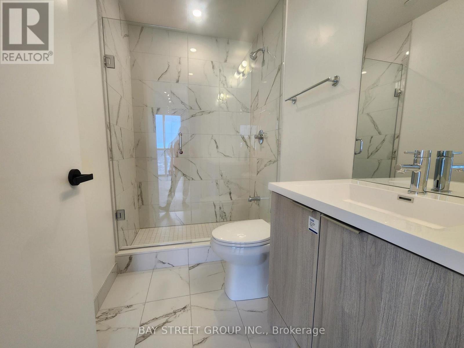 3009 - 8 Interchange Way, Vaughan, Ontario  L4K 0R2 - Photo 23 - N12628310