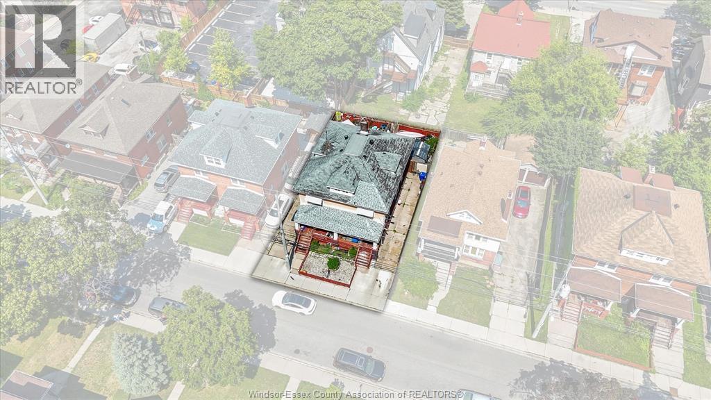 1048 Pelissier, Windsor, Ontario  N9A 4L7 - Photo 28 - 26000238