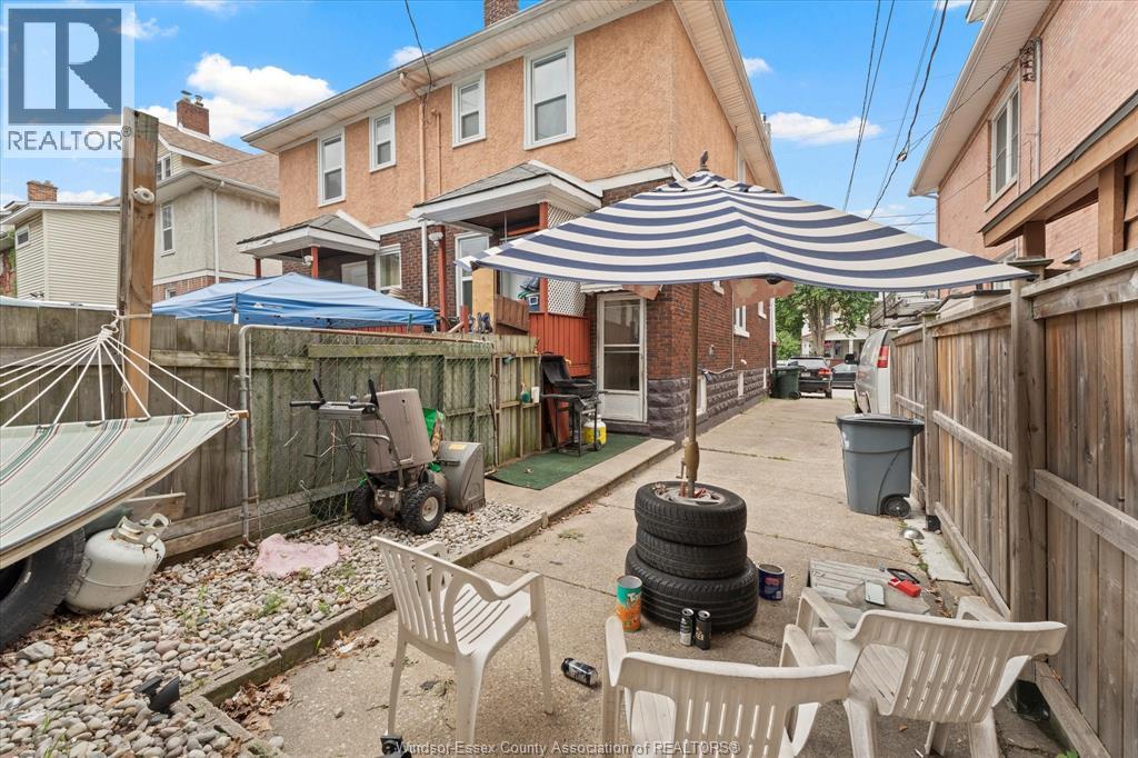 1048 Pelissier, Windsor, Ontario  N9A 4L7 - Photo 18 - 26000233