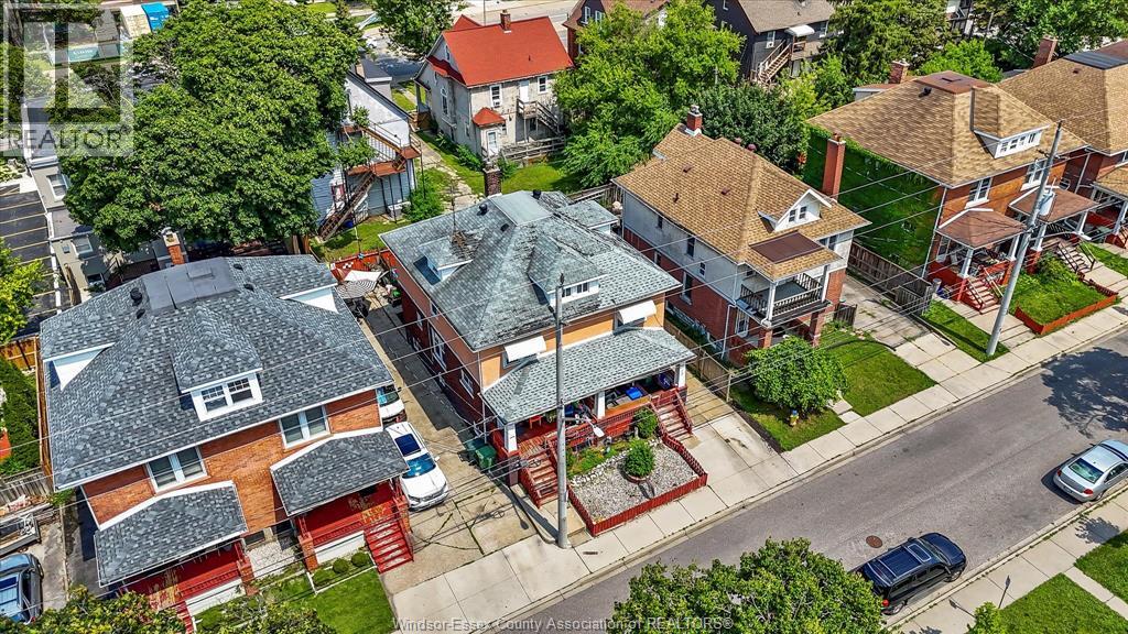 1048 Pelissier, Windsor, Ontario  N9A 4L7 - Photo 19 - 26000233
