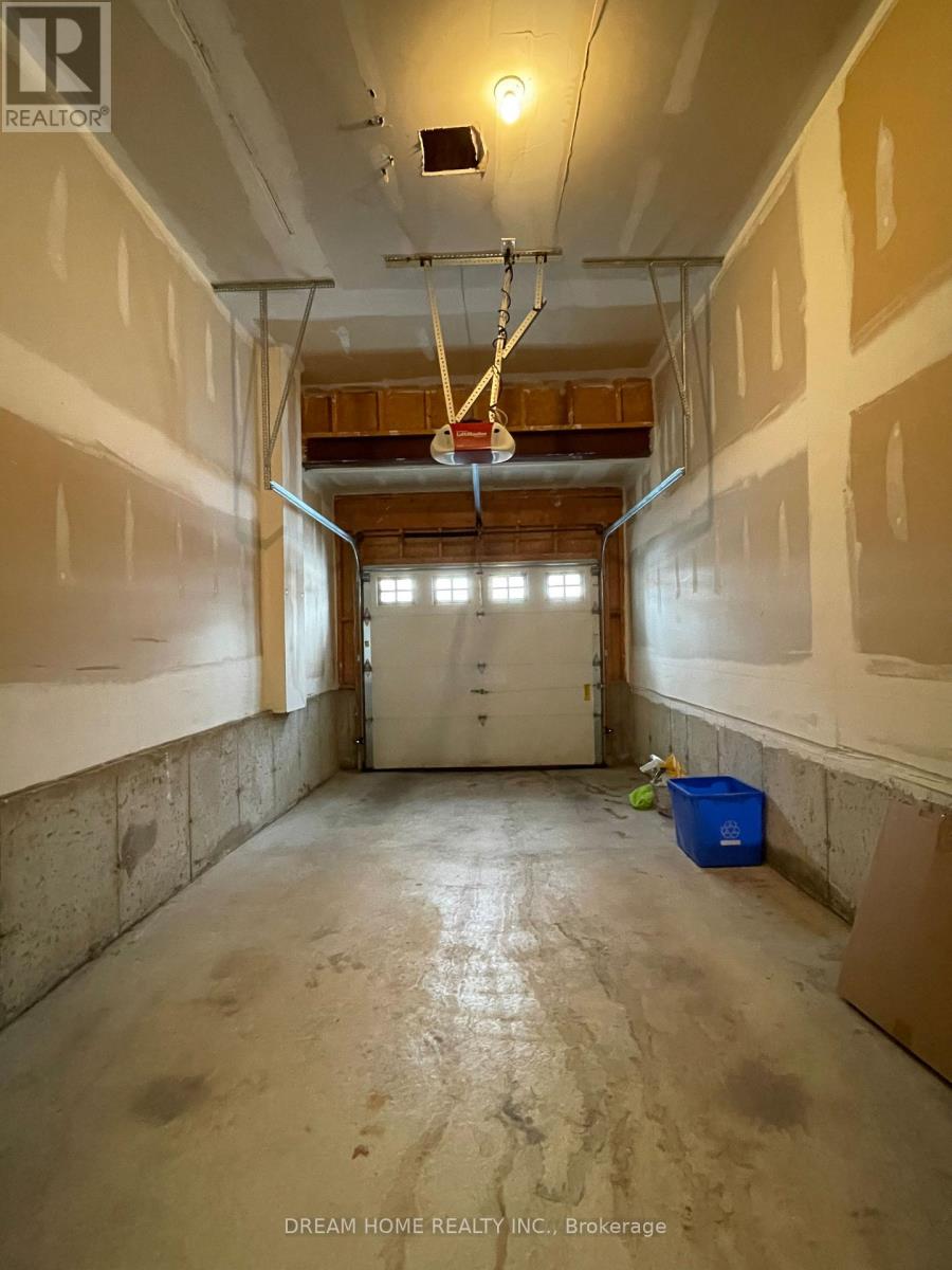 8 Mimosa Street, Markham, Ontario  L6E 1E1 - Photo 8 - N12659294