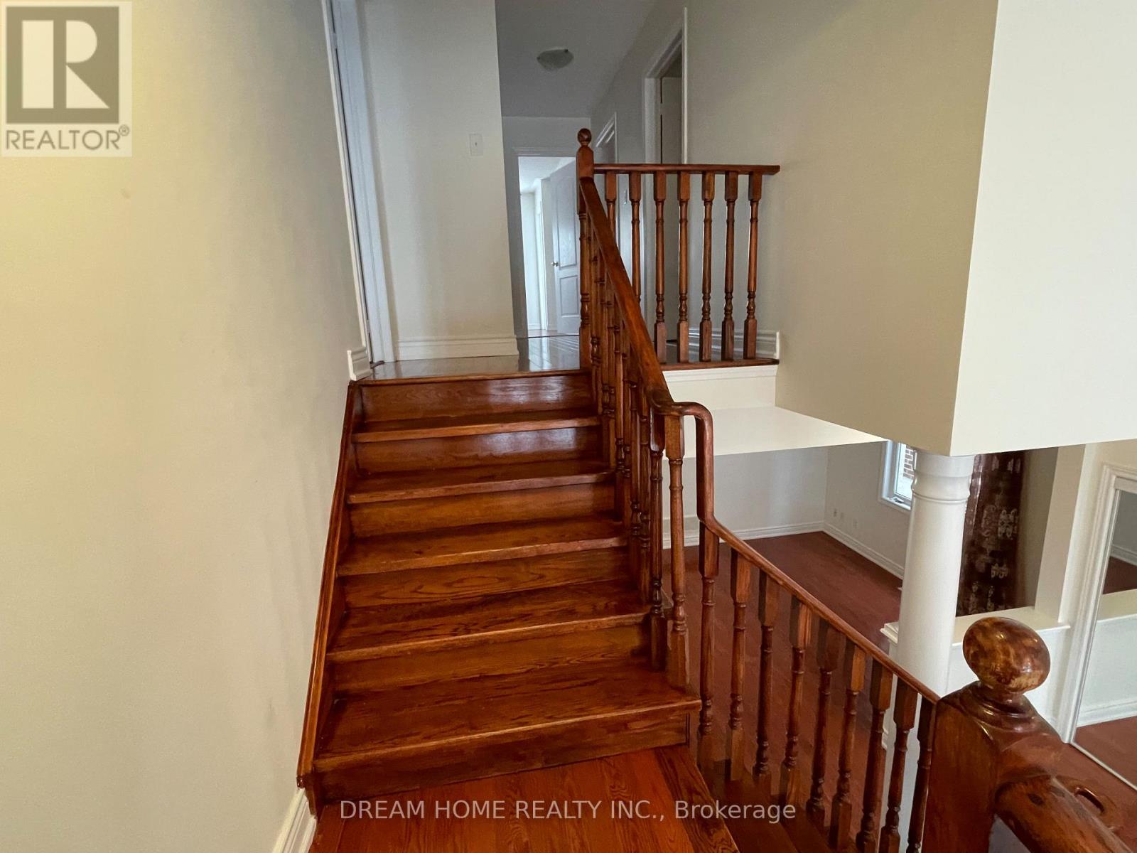 8 Mimosa Street, Markham, Ontario  L6E 1E1 - Photo 9 - N12659294